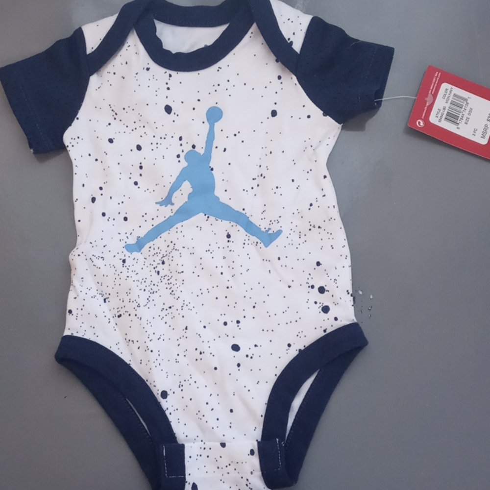 Nike All day play bodysuit